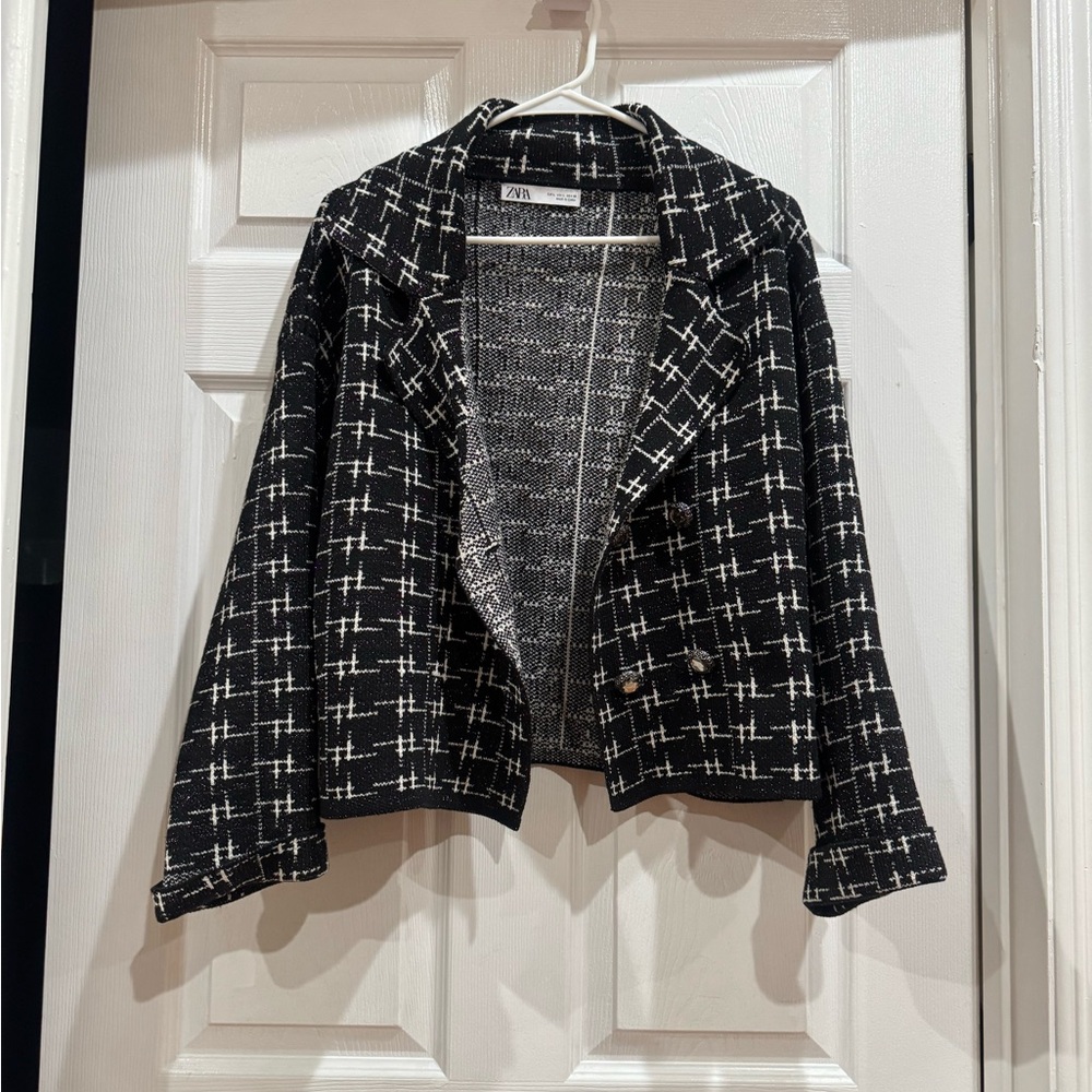 Zara Black & White Checked Cropped Tweed Blazer